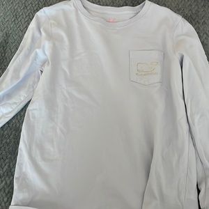 Blue vineyard vines long sleeve top